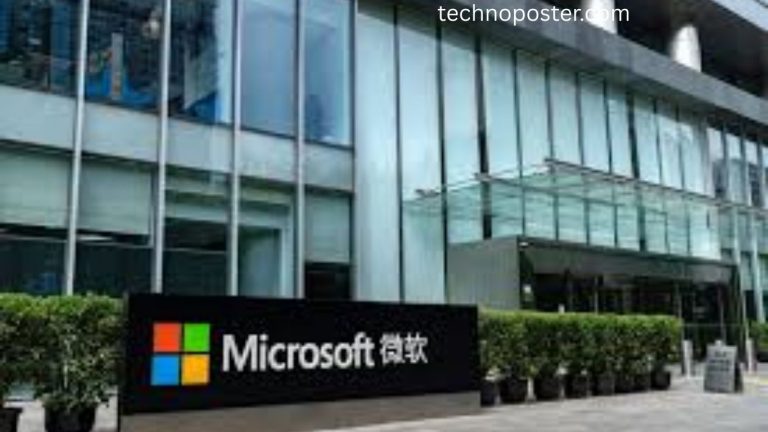 Indian Rupee Crashes to Record Low Against US Dollar Amid Mounting Tariff Fears in 2025 Indian